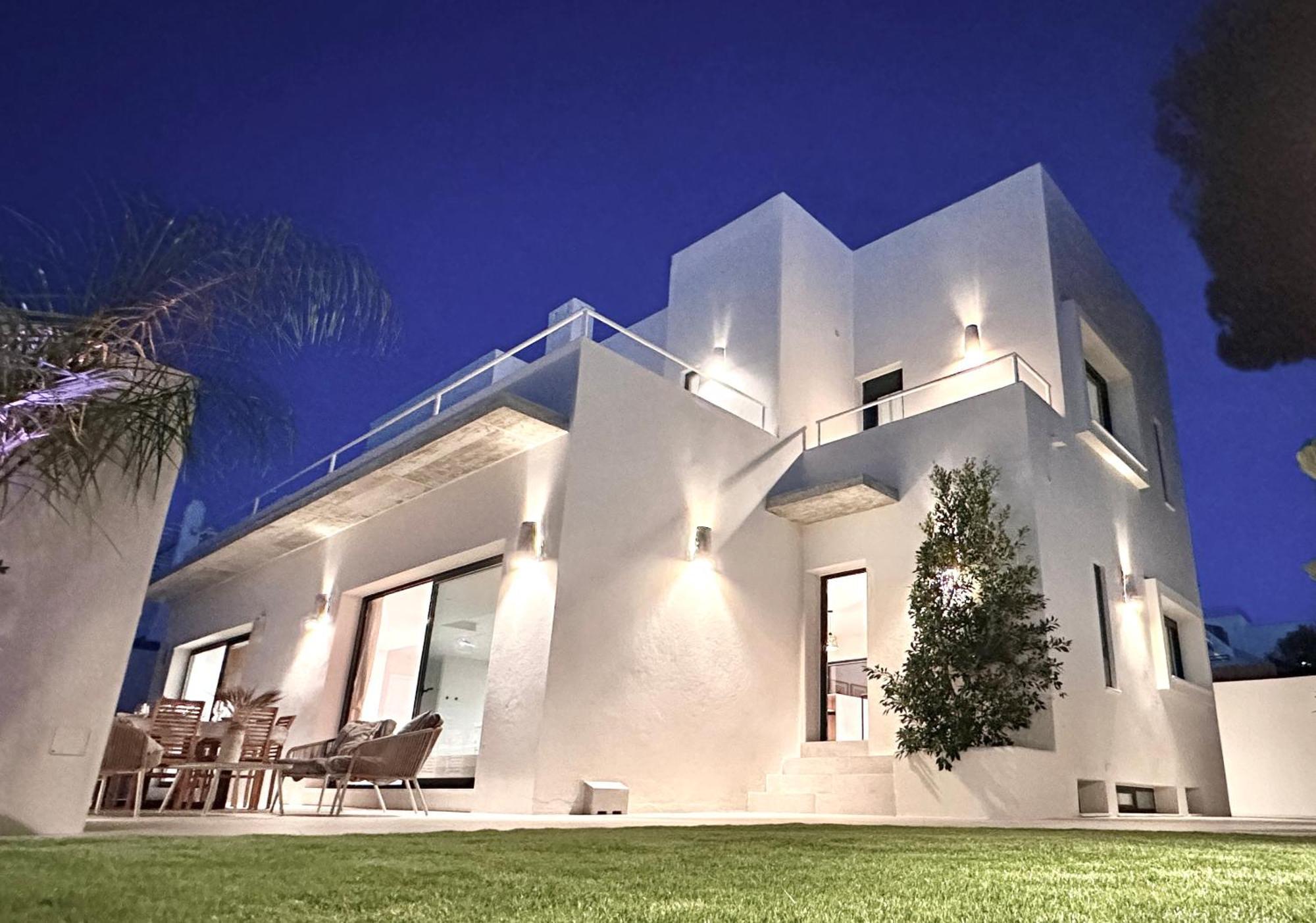 Casa Ad Mare Trafalgar لوس كانيوس دي ميكا المظهر الخارجي الصورة